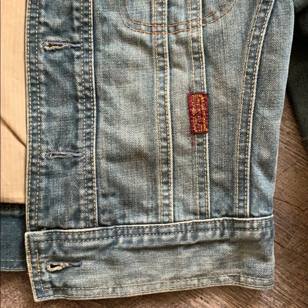 Denim jacket - Picture 2 of 5